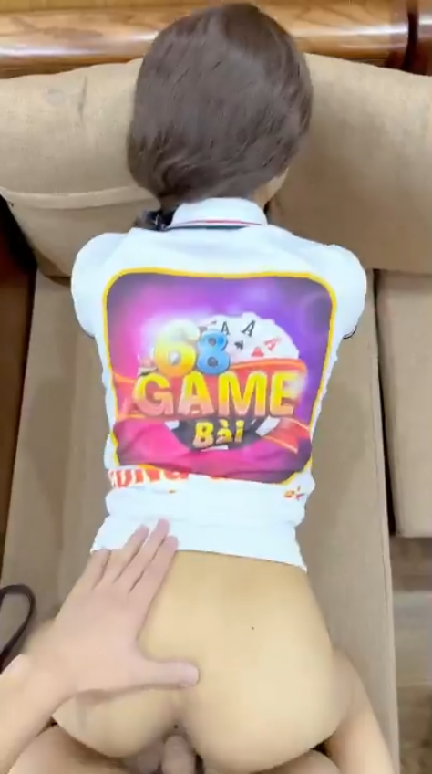 [sex clip] Lộ video em nhân viên công ty game bài cực ngon.